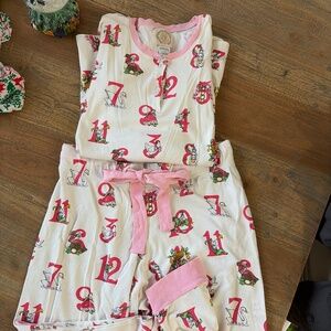 Women’s Christmas pajamas